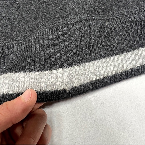 Kuhl Mens L Black Gray 100% Merino Wool 1/4 Zip Pullover Sweater - Picture 7 of 8